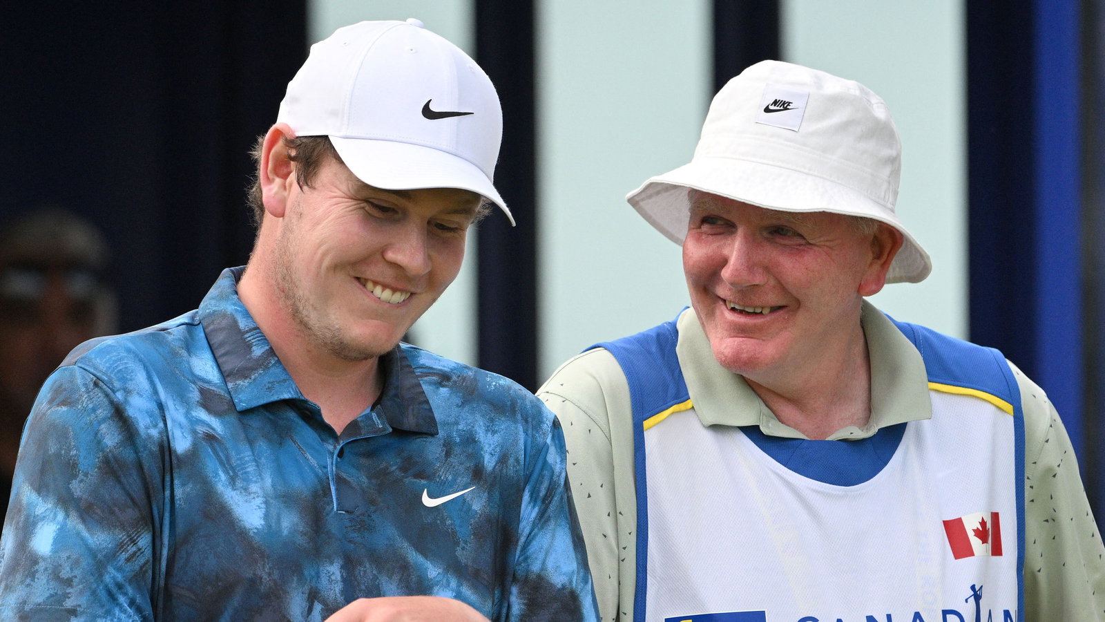 Bob MacIntyre wins with his father Dougie on the bag