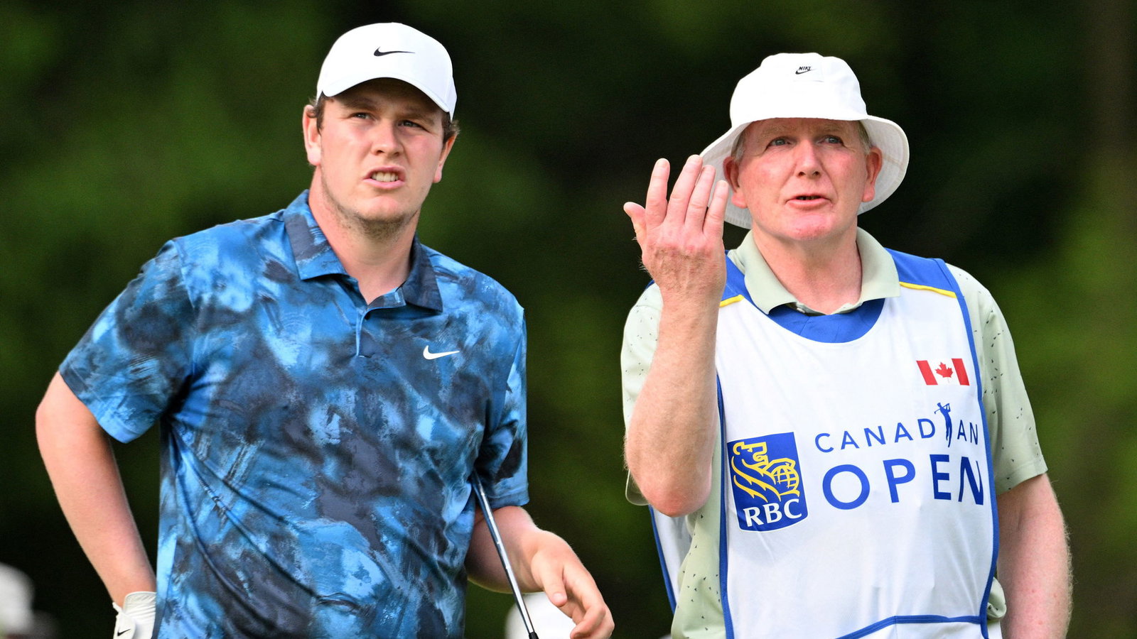 Bob MacIntyre with his caddie and father Dougie