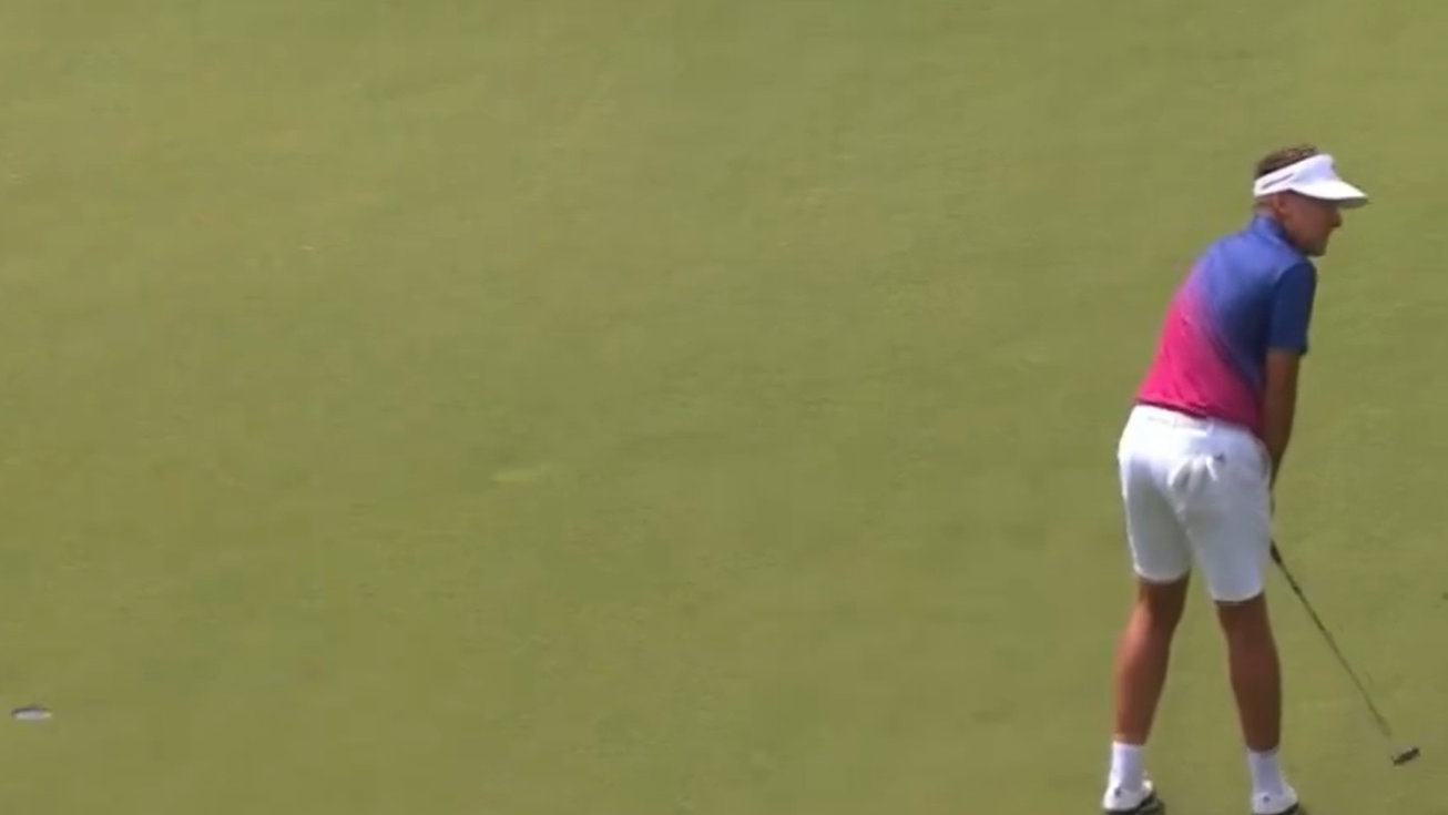 Ian Poulter with a 'no-look' birdie putt on the 9th