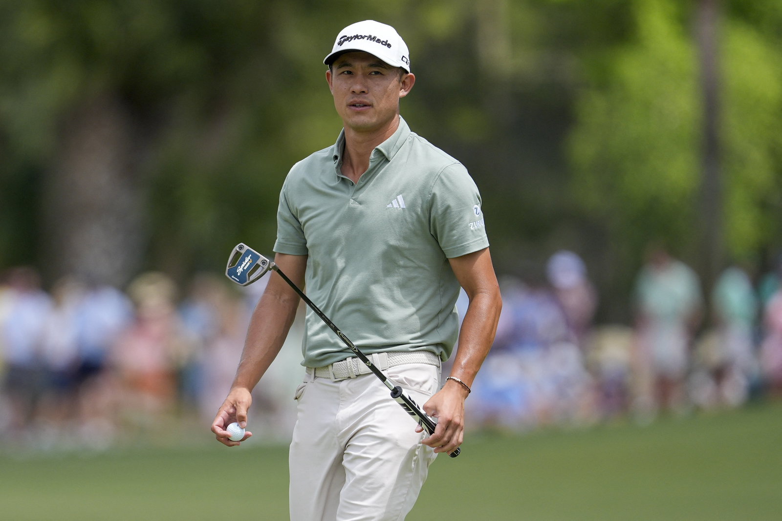 Collin Morikawa with TaylorMade Spider Tour V putter