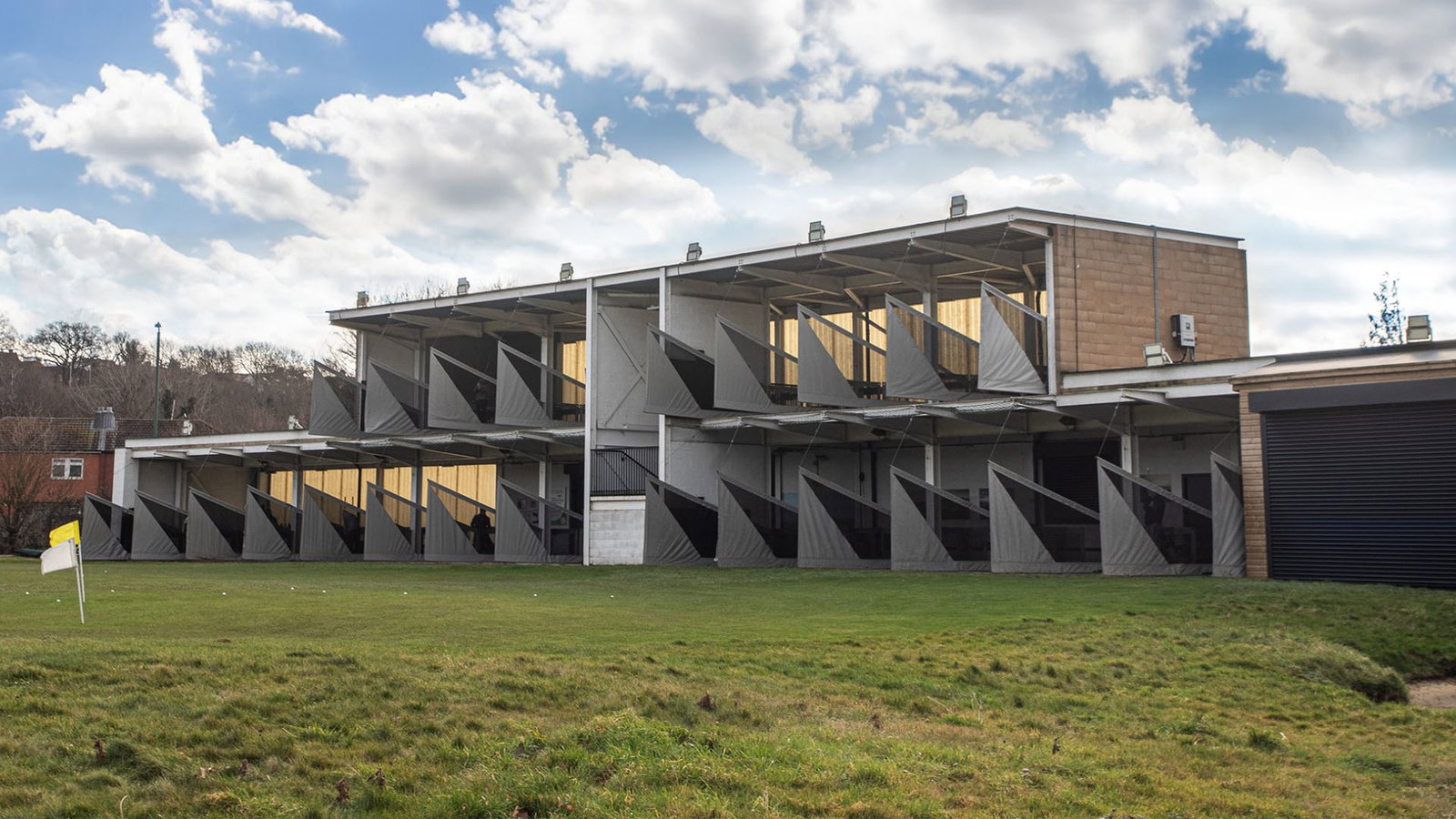 The 17 best indoor and outdoor driving ranges in London