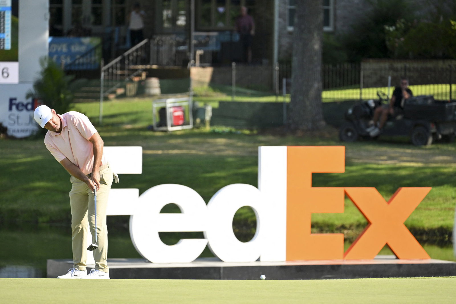 Kenyon has transformed Scheffler's putting