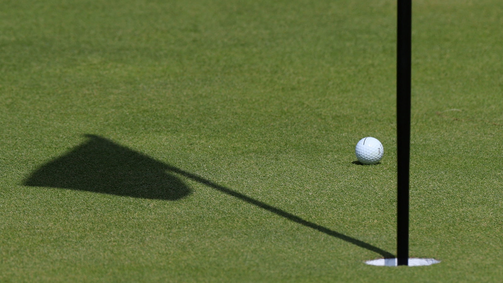 PGA boss to step down at end of year