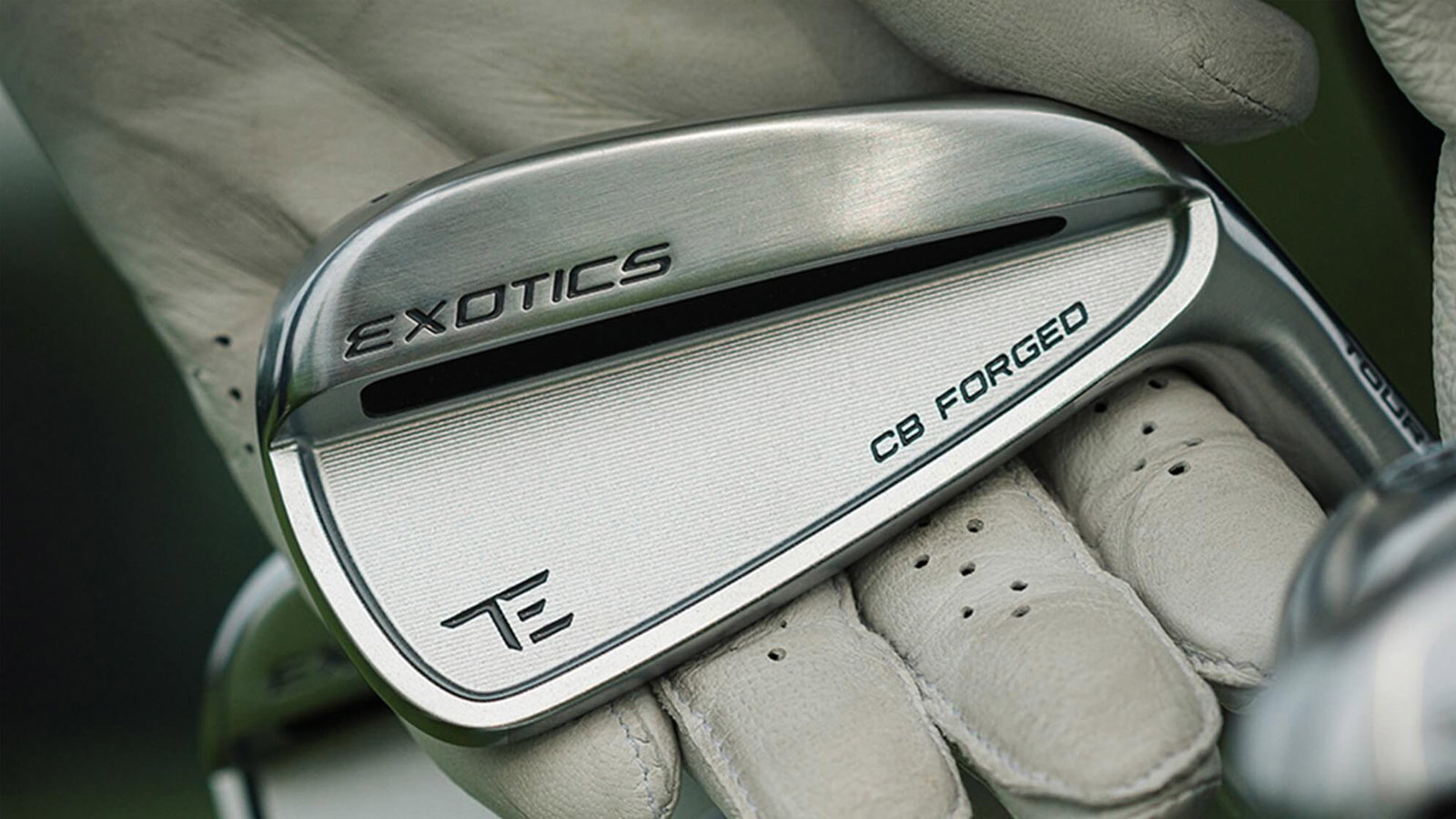 Tour Edge Exotics CB