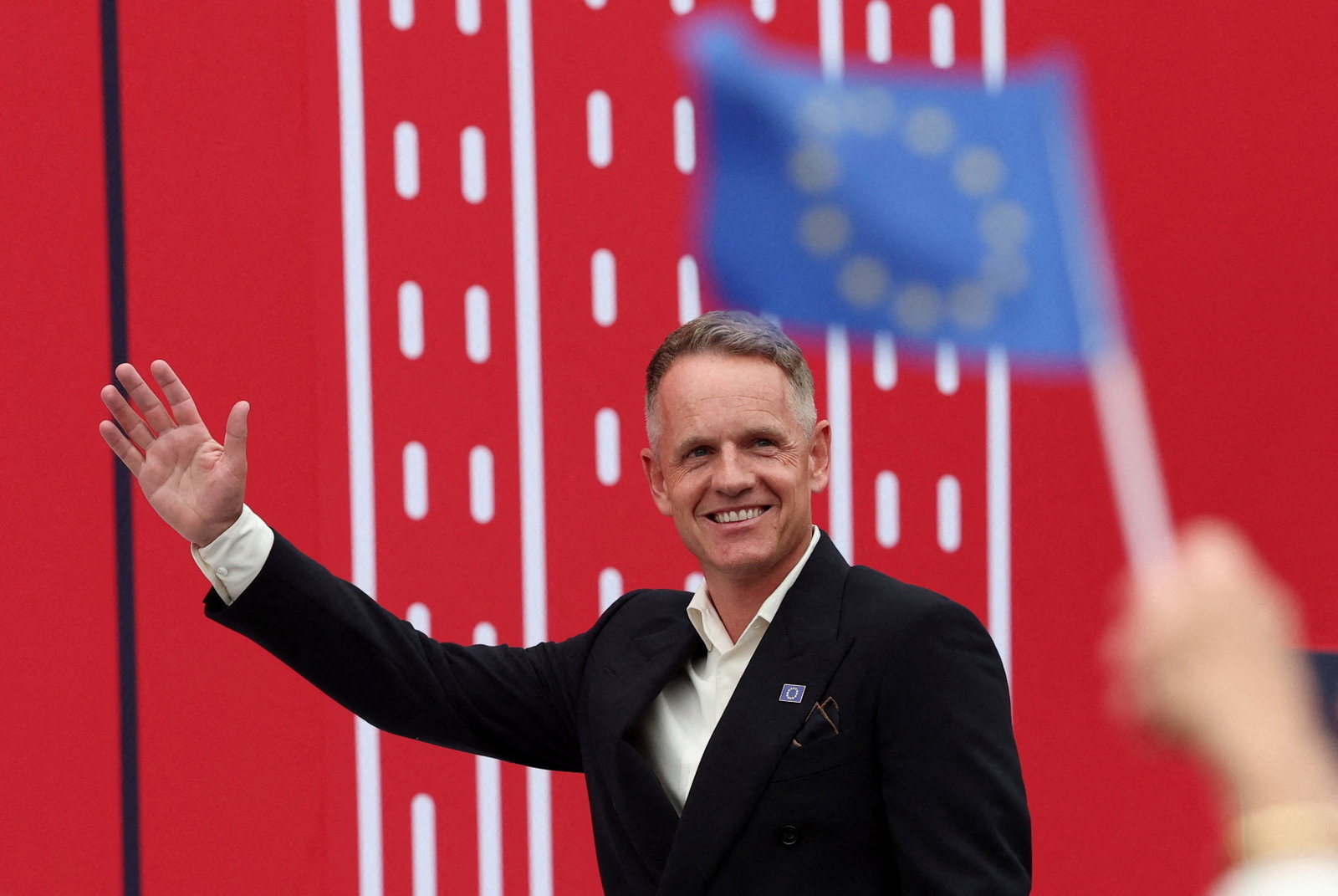 Donald is a heavy 1/4 shot to remain as captain