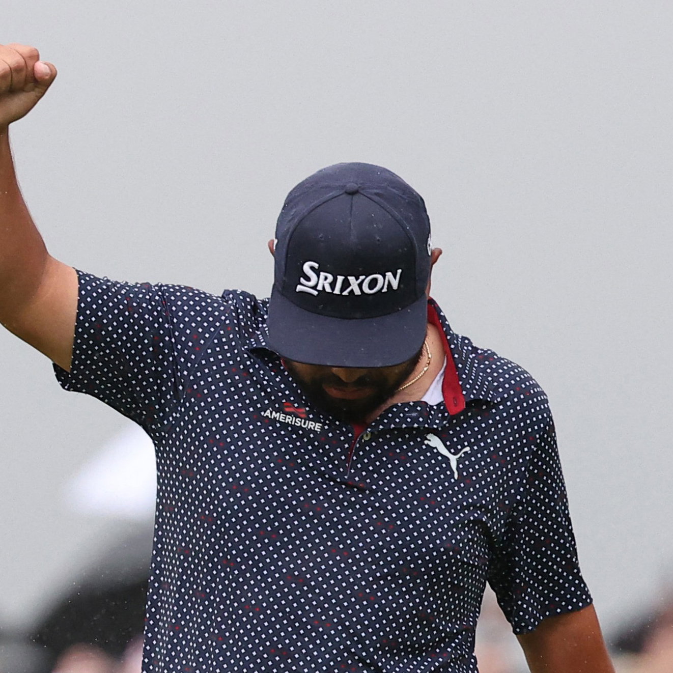 Major champion sparks LIV Golf chatter after late WD from WM