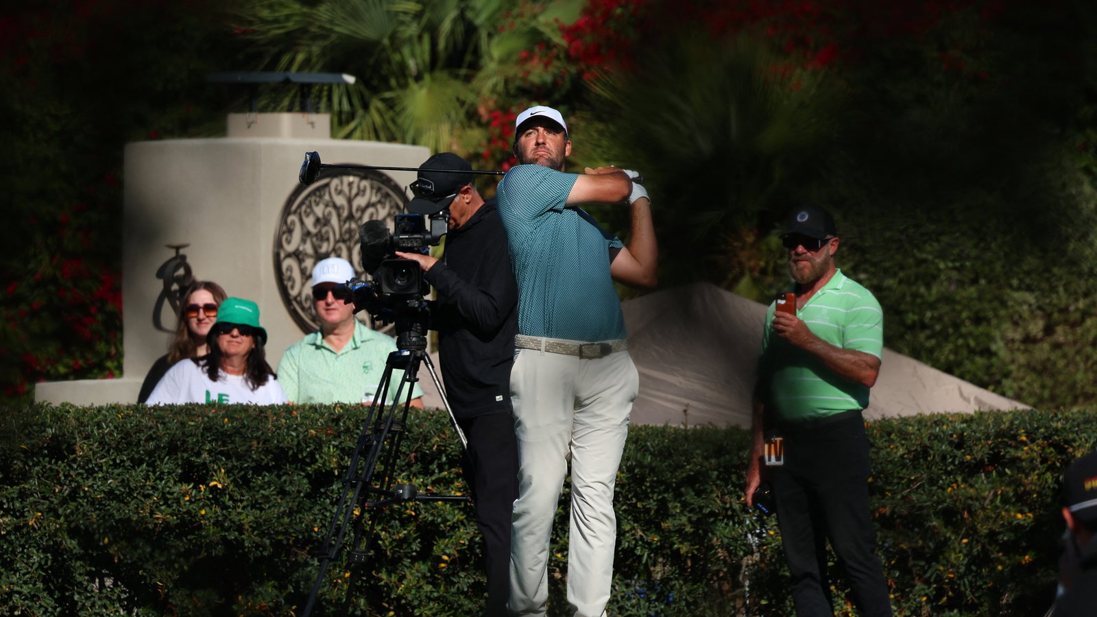 Scheffler eyes a first title at Pebble Beach