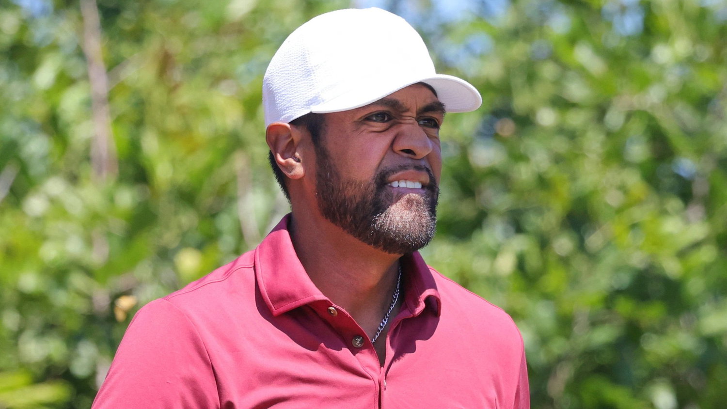 PGA Tour caddie links up with Tony Finau after sacking major champion ...