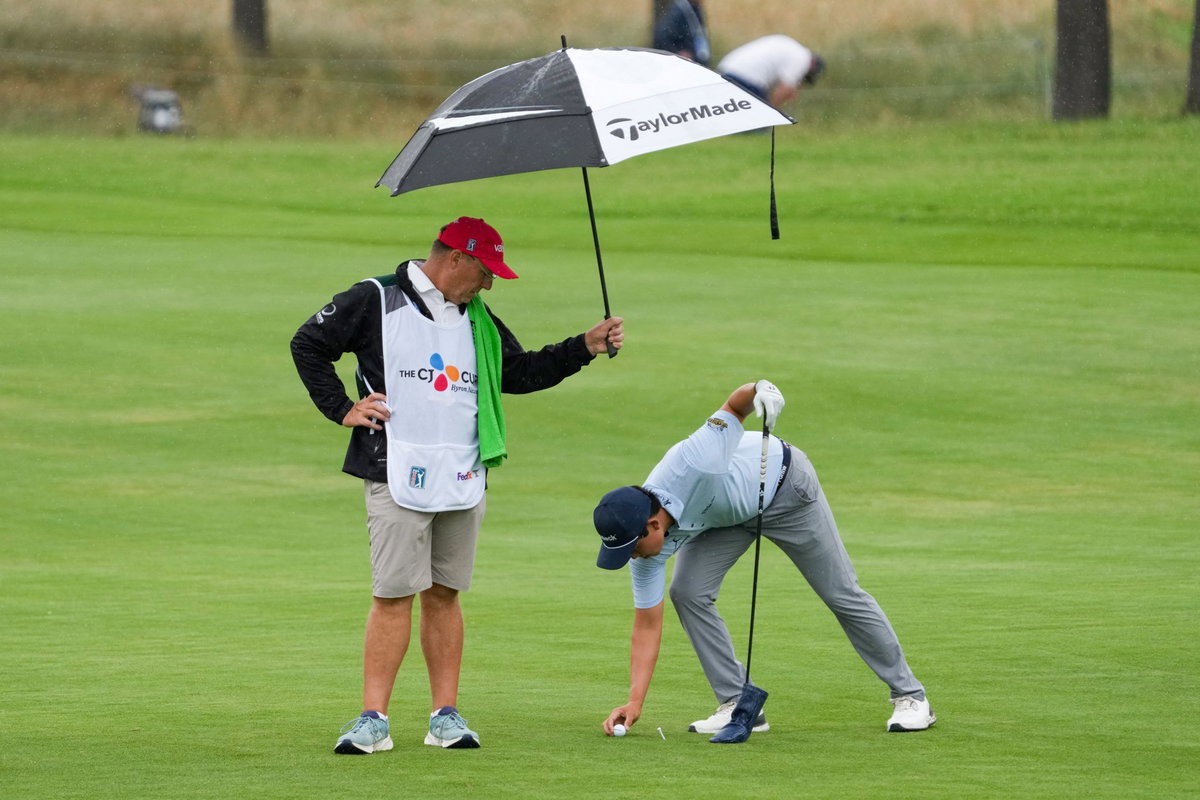 PGA Tour caddie finds new opportunity after rules blunder