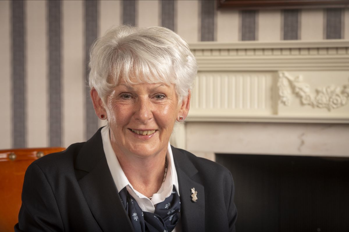 Claire Dowling (R&A)