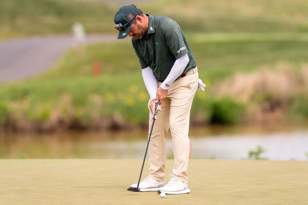 Louis Oosthuizen withdraws from LIV Golf Andalucia final round due to injury