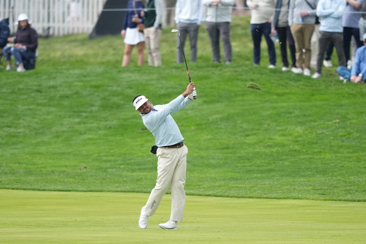 Major champion urges YouTube golf star to enter PGA Tour Q-School