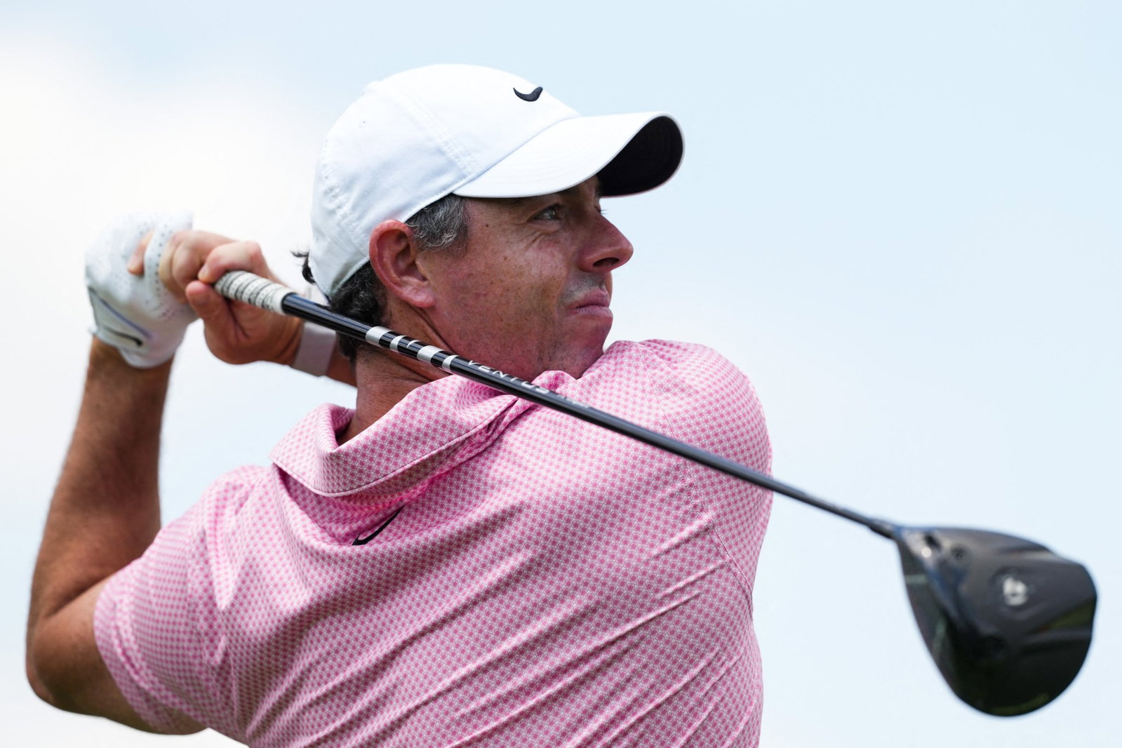 McIlroy continues to lead for distance 