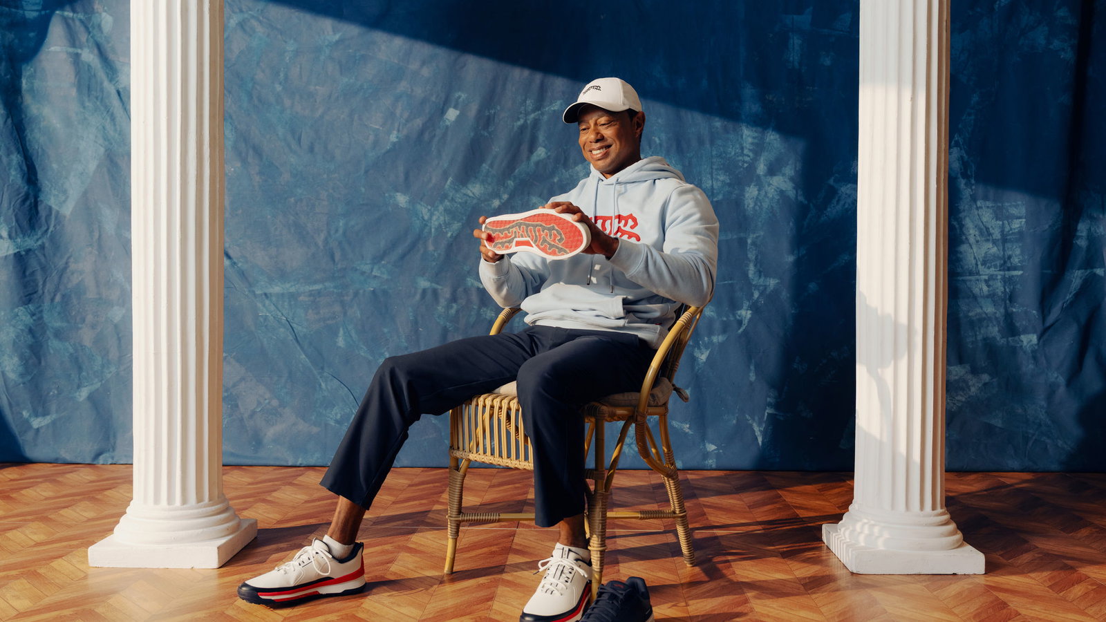 Tiger Woods / Sun Day Red