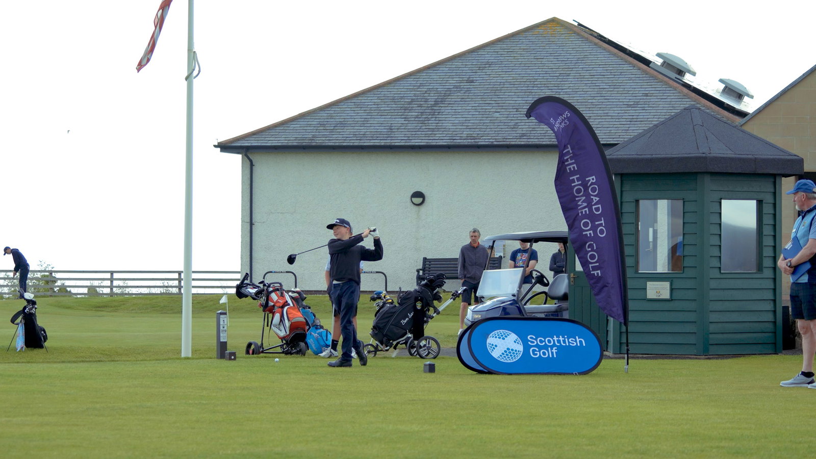 Junior golfer at the Road to the Home of Golf qualifier