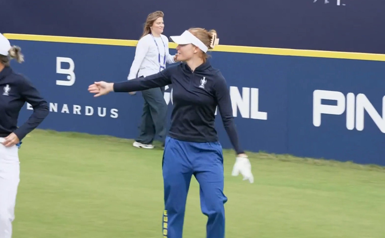 Hull was late to the 1st tee during Tuesday practice