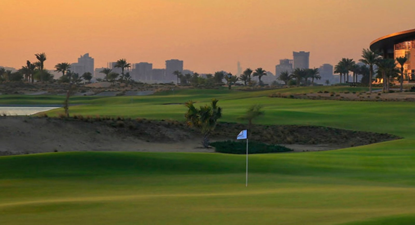 Photo: Trump International Golf Club, Dubai