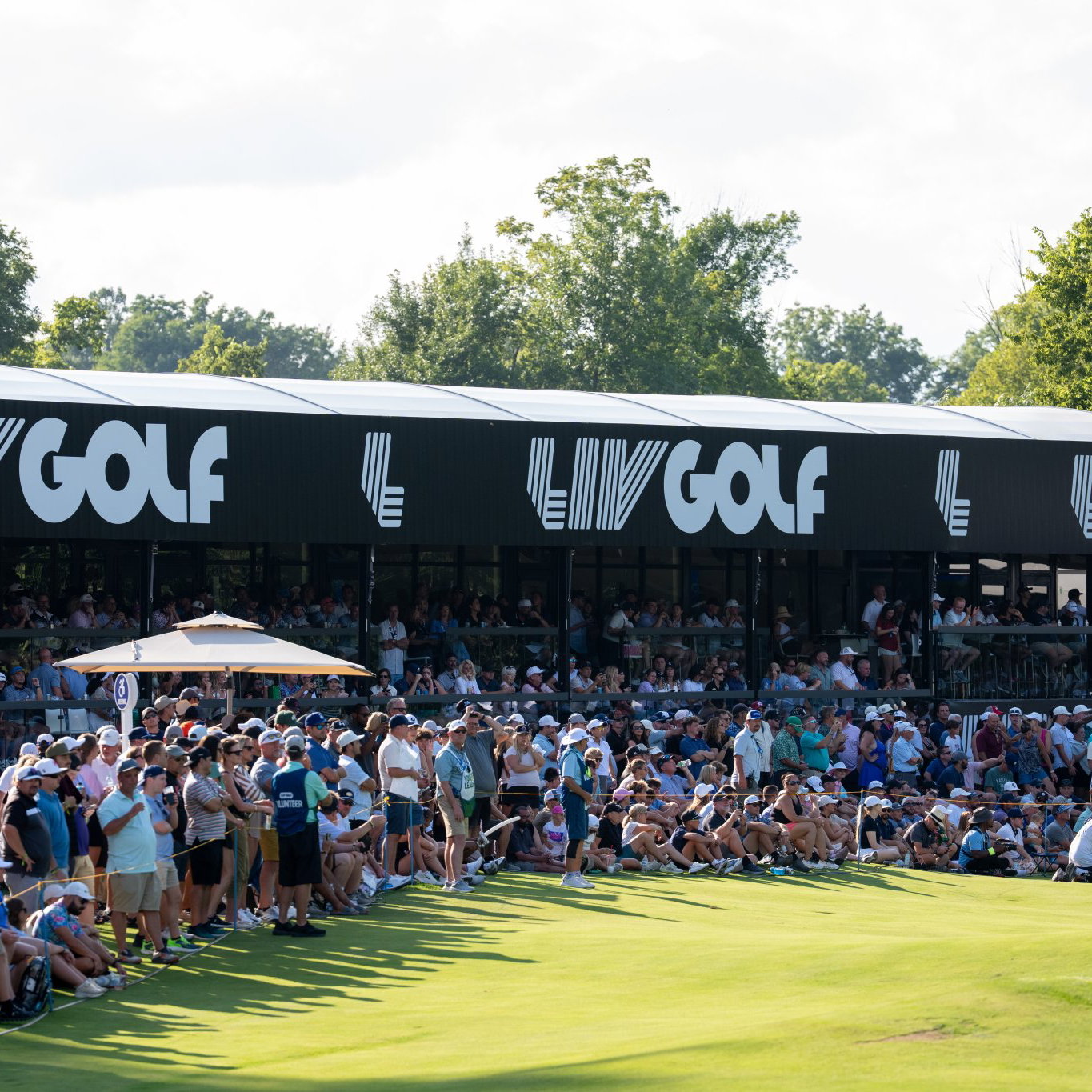 Host of ex-LIV Golf players will play on DPWT in 2027