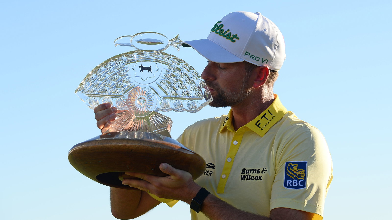 Webb Simpson captures Waste Management Phoenix Open