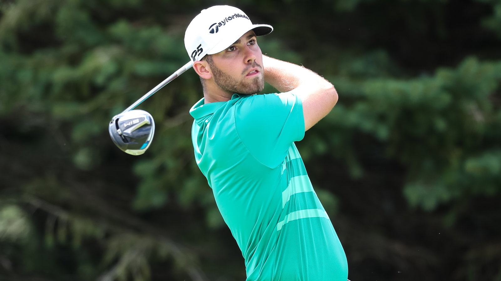 Matthew Wolff calls rules official after BEETLE moves his ball