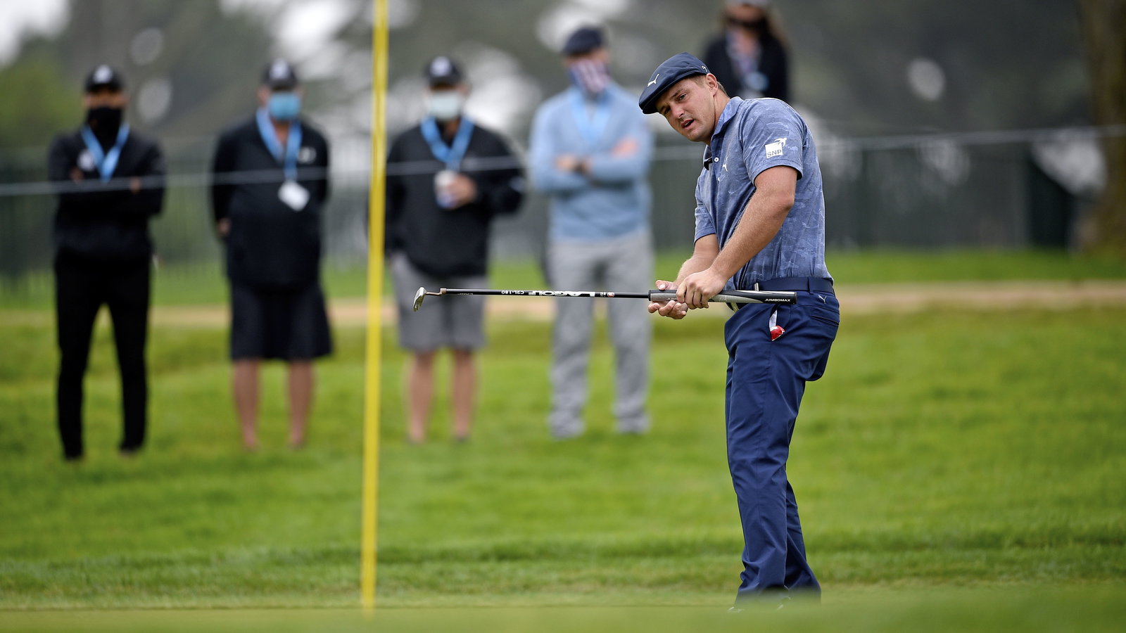 Bryson DeChambeau tells someone to "quiet down" during Northern Trust