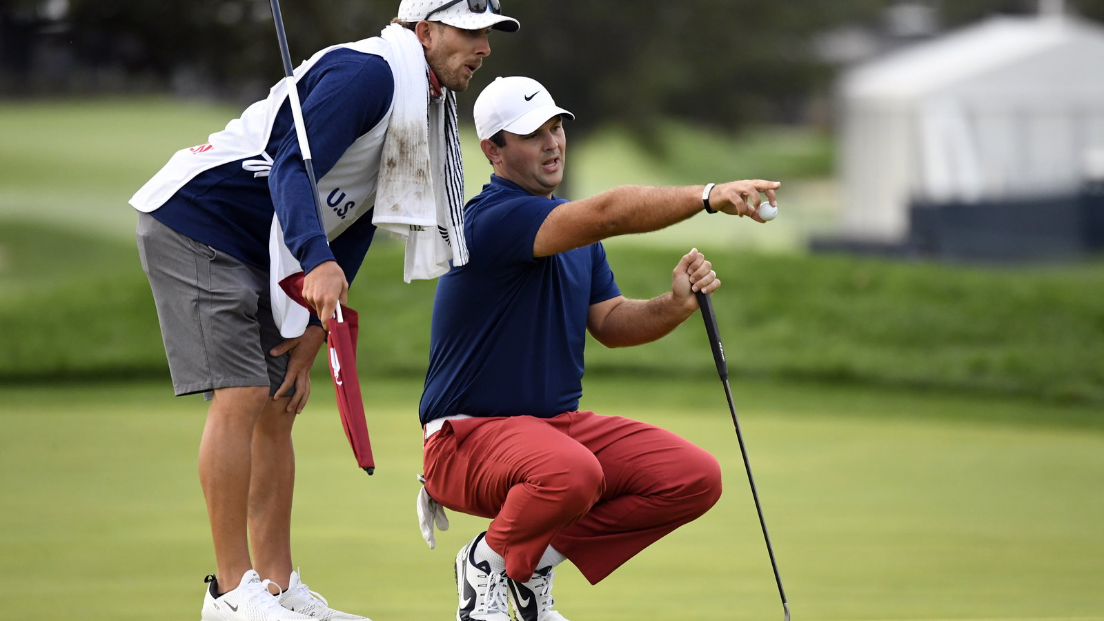 Golf fan edits HILARIOUS "cheating" crowd noise onto Patrick Reed ace