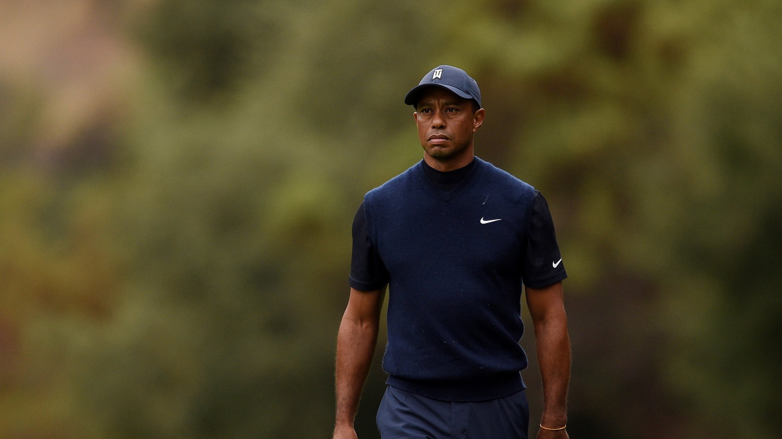 Cause of Tiger Woods car crash DISCOVERED but police staying QUIET for now