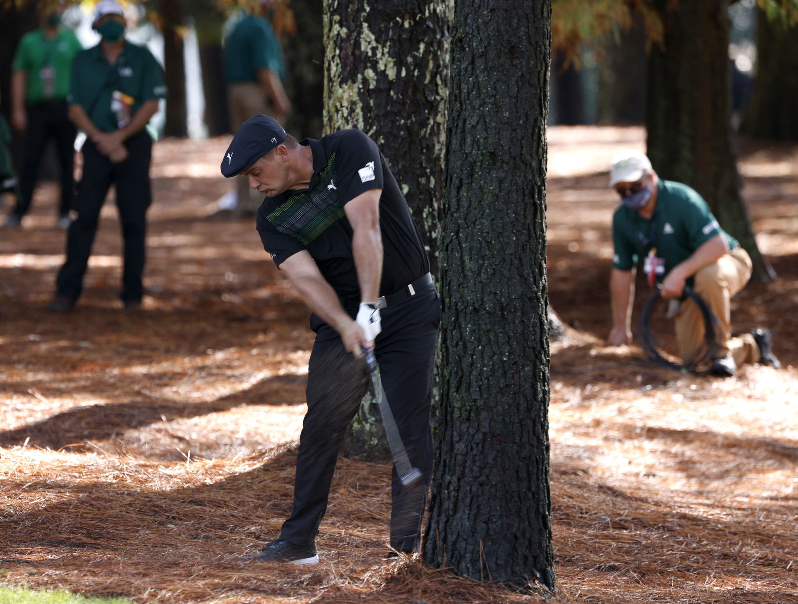 Tiger Woods ties his lowest ever opening-round score at The Masters
