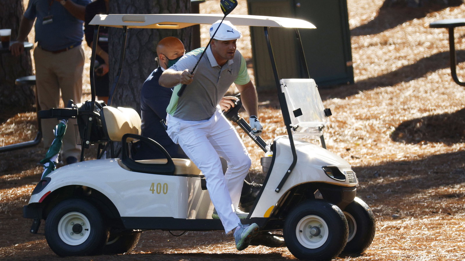 Bryson DeChambeau drives short of green but LOSES HIS BALL!