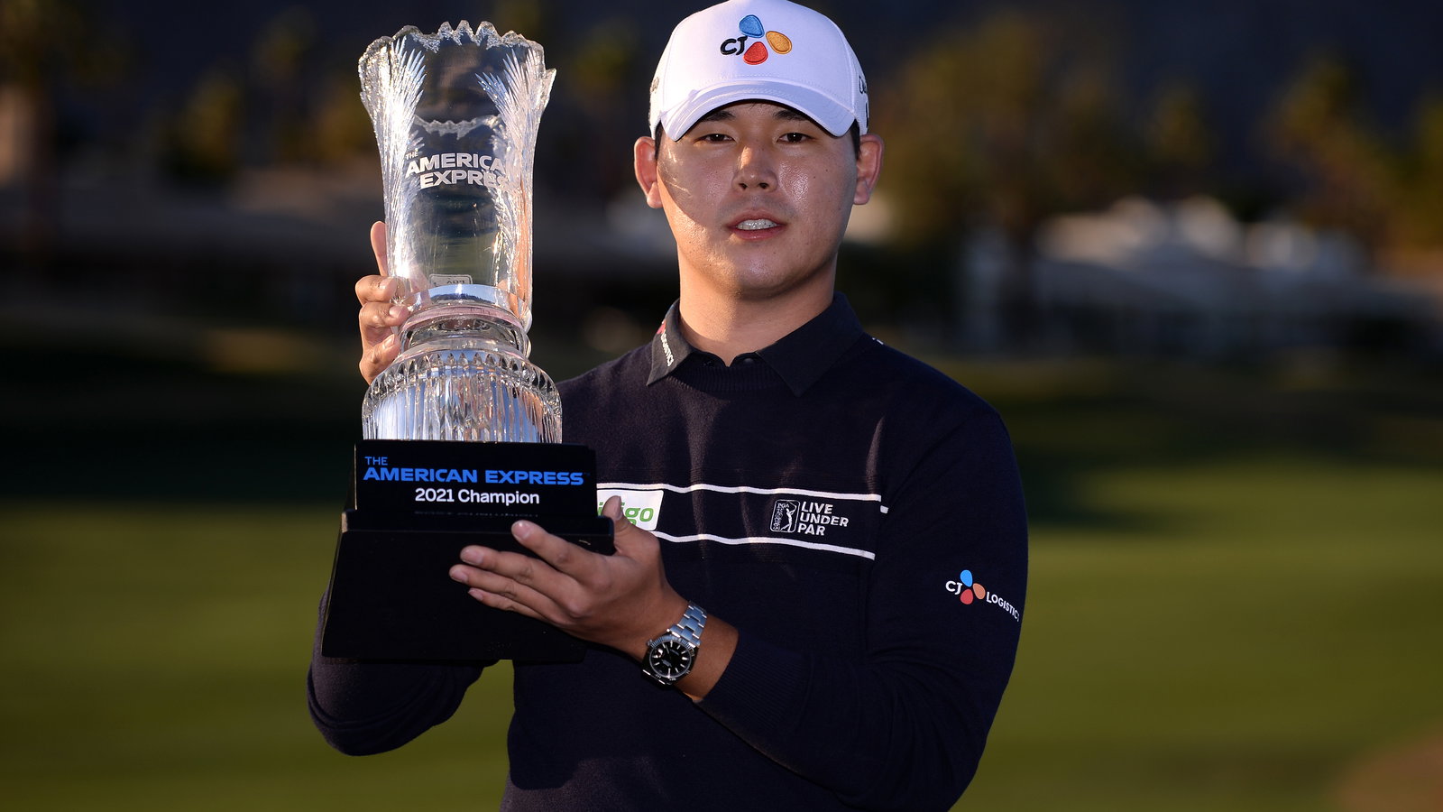 Si Woo Kim may soon have to leave the PGA Tour for military service