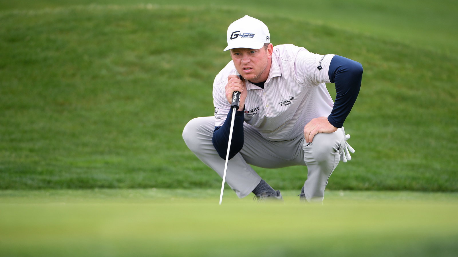 Nate Lashley GRILLED by golf fans for angry PUTTER SLAM at Pebble Beach