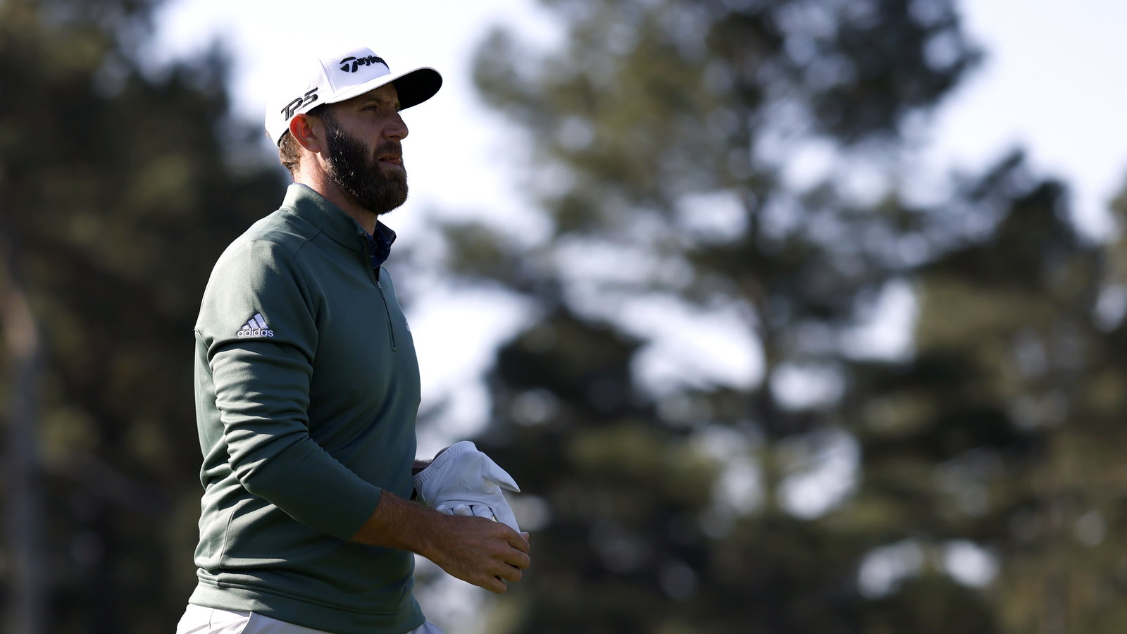 Dustin Johnson says the "top guys" deserve the big money from new bonus system