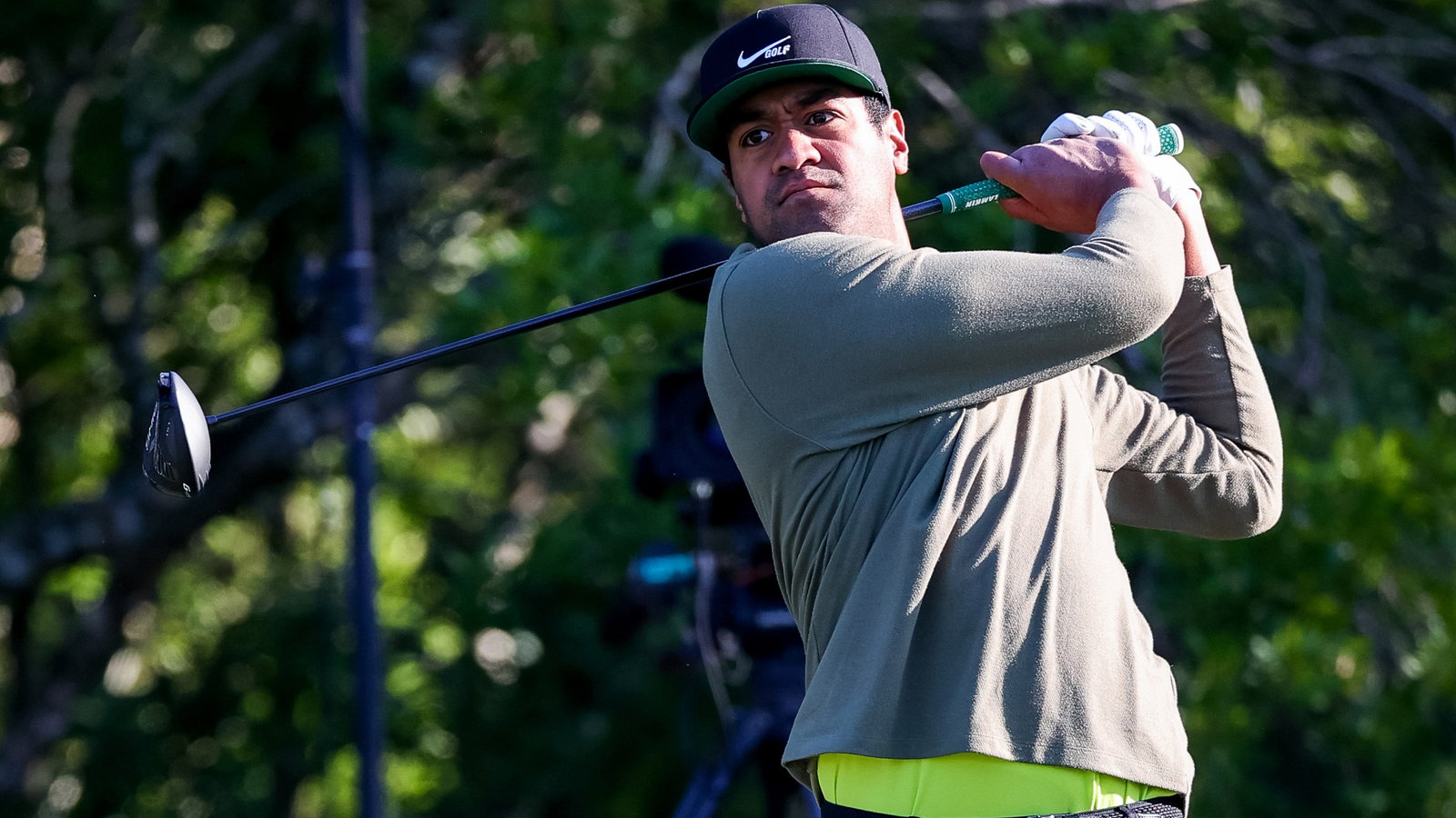Tony Finau and Cameron Champ chase Zurich Classic lead after stripe show