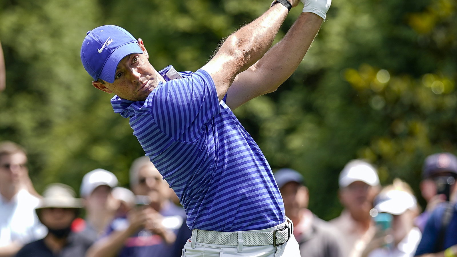 Rory McIlroy SWITCHES his irons at the Wells Fargo Championship on PGA Tour