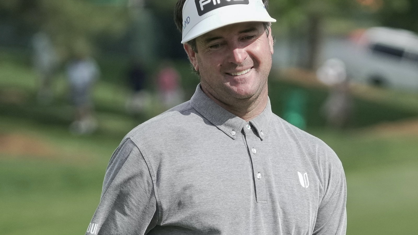 Bubba Watson DONATES special club to PLAY YELLOW charity