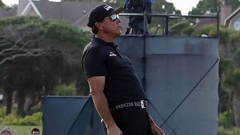 Phil Mickelson EXTREMELY DISAPPOINTED with PGA Tour for new driver length rule