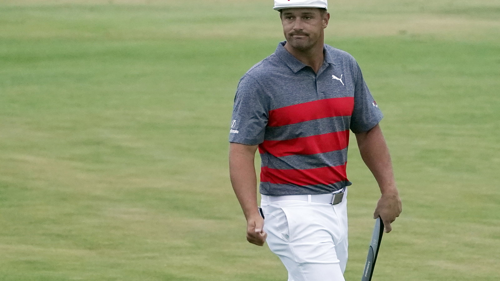 Golf fans react as Bryson DeChambeau practices in DARKNESS at the US OPEN