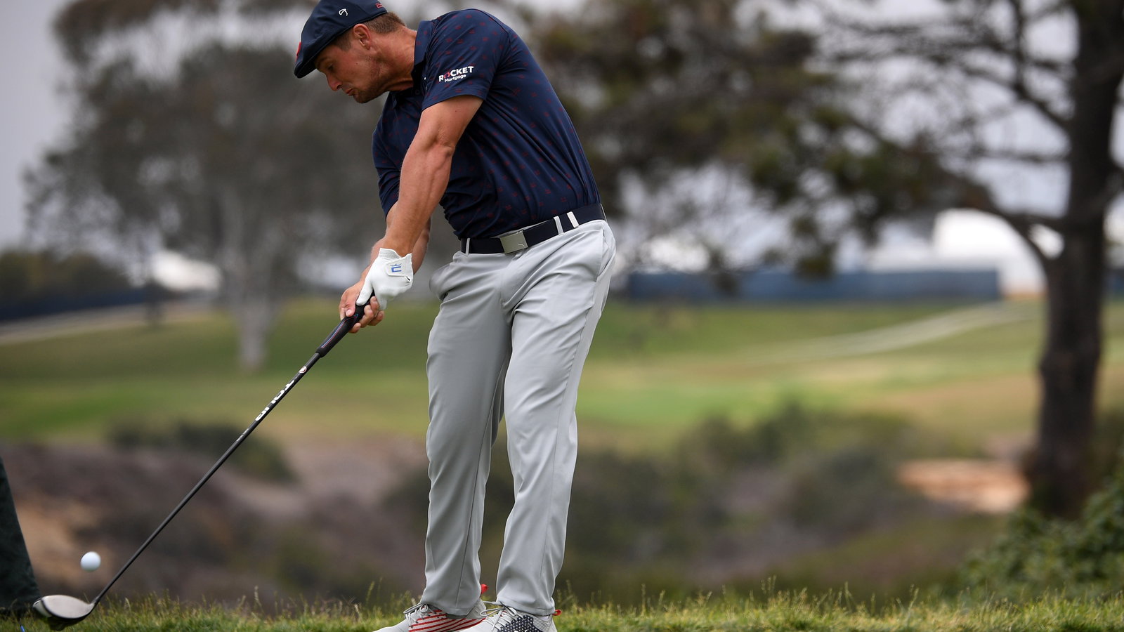 Bryson DeChambeau SLAMMED by golf fans for not shouting FORE at US Open!