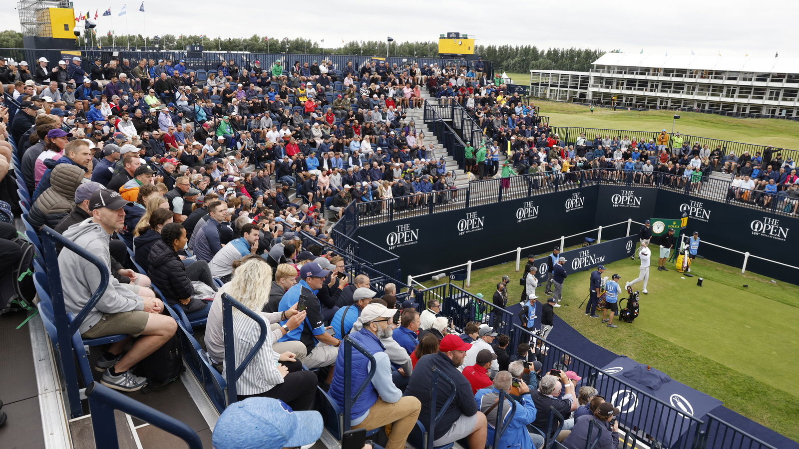 How much MONEY could each player EARN at the Open Championship?