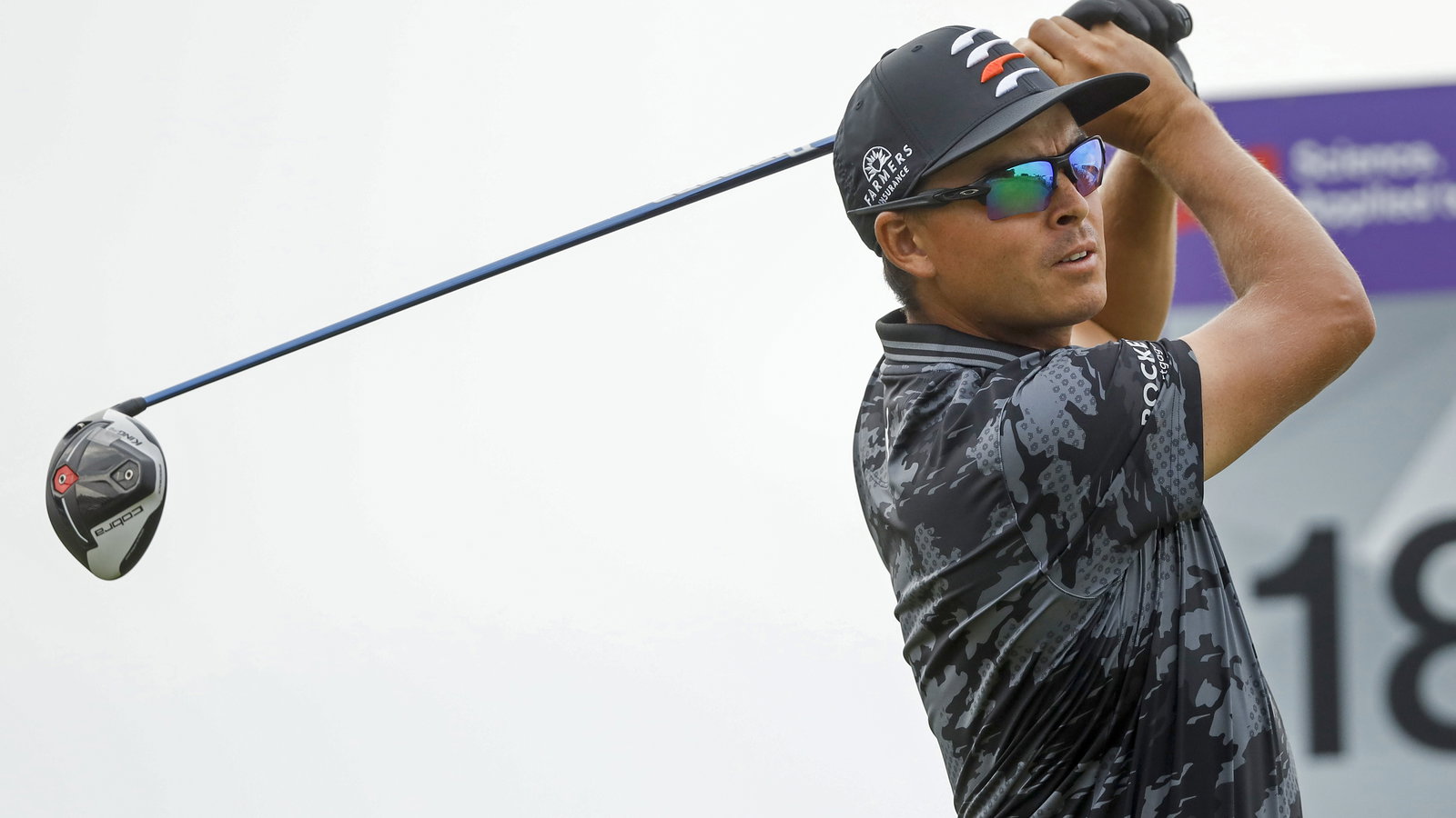 Rickie Fowler HITS THE FRONT in first round at 3M Open on PGA Tour