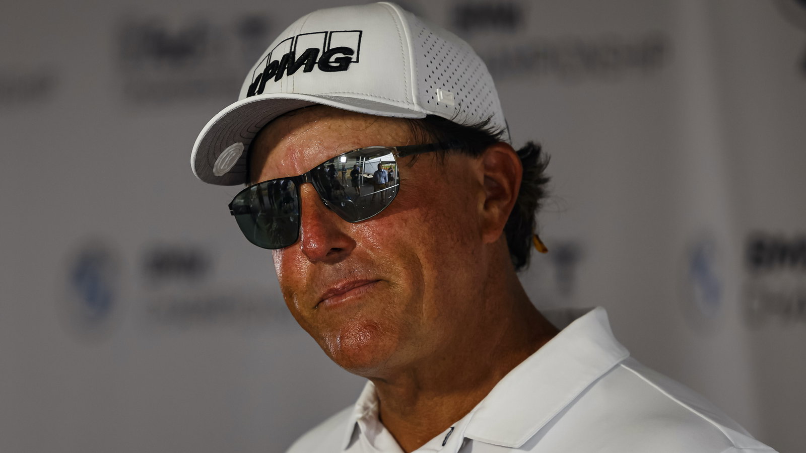 Future Broadcaster? Phil Mickelson steals the show at The Match