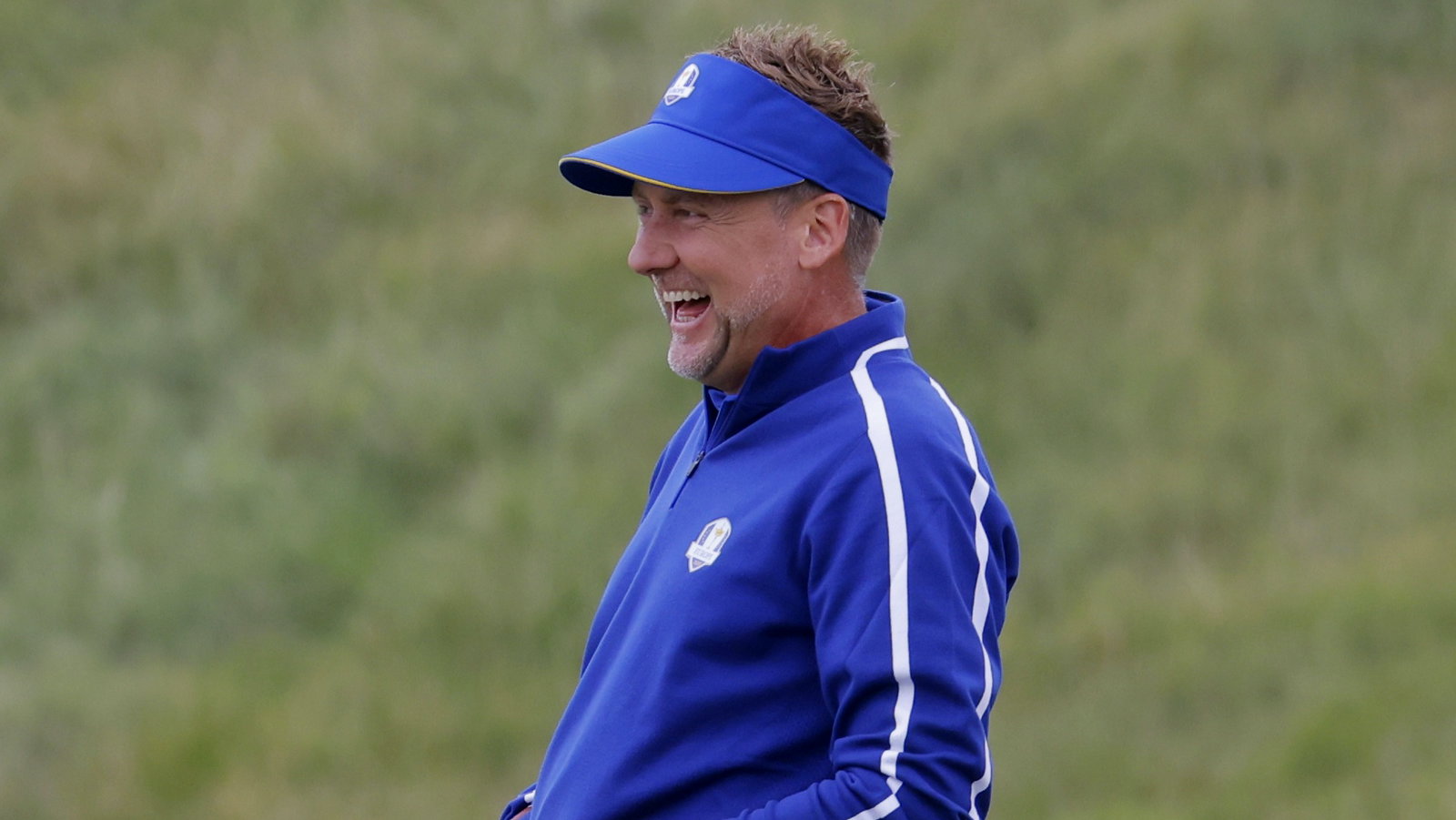 European Vice-captain Graeme McDowell CADDIES for Ian Poulter at Ryder Cup