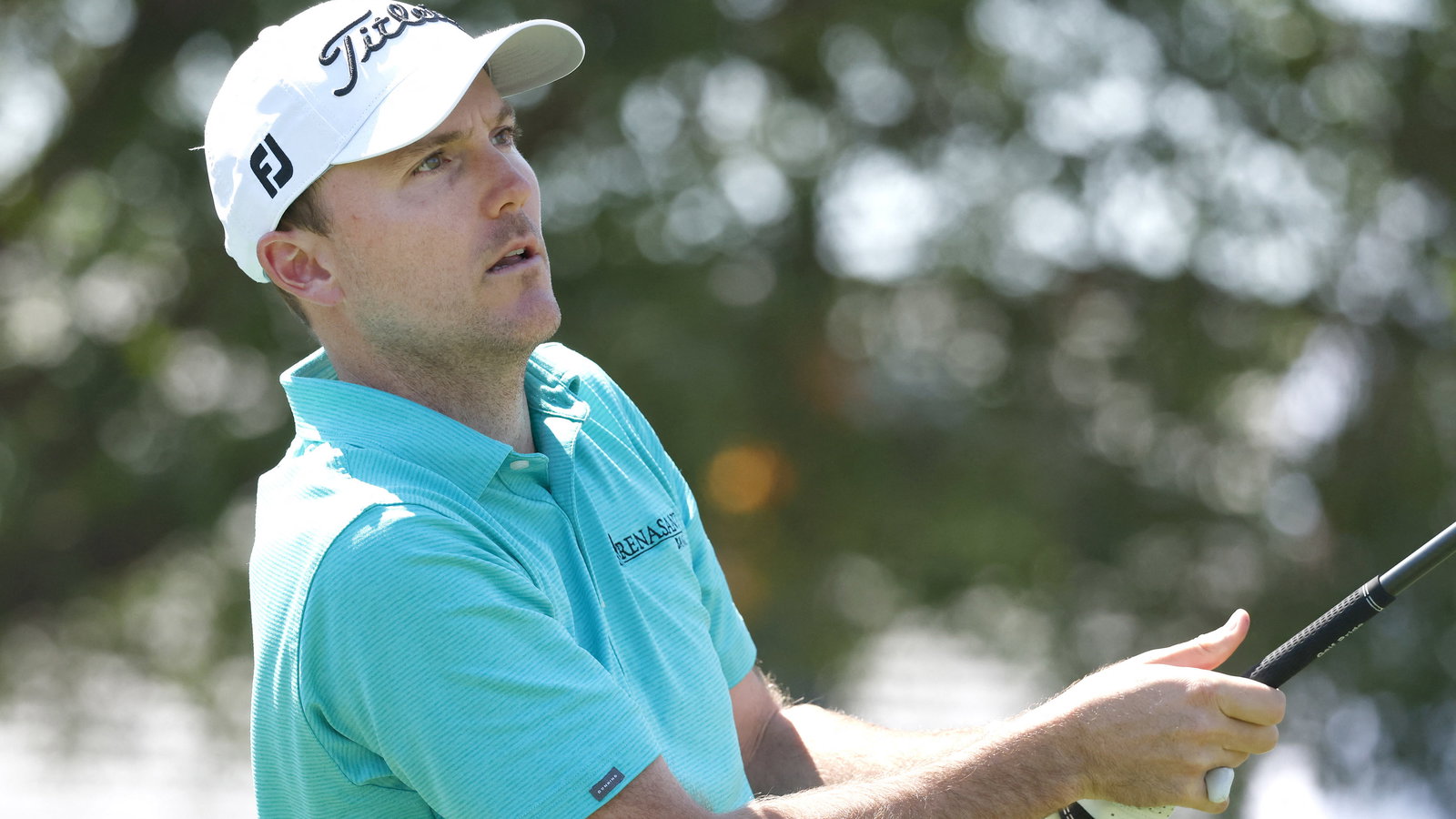 Russell Henley makes ALBATROSS on 11th hole at Players Championship