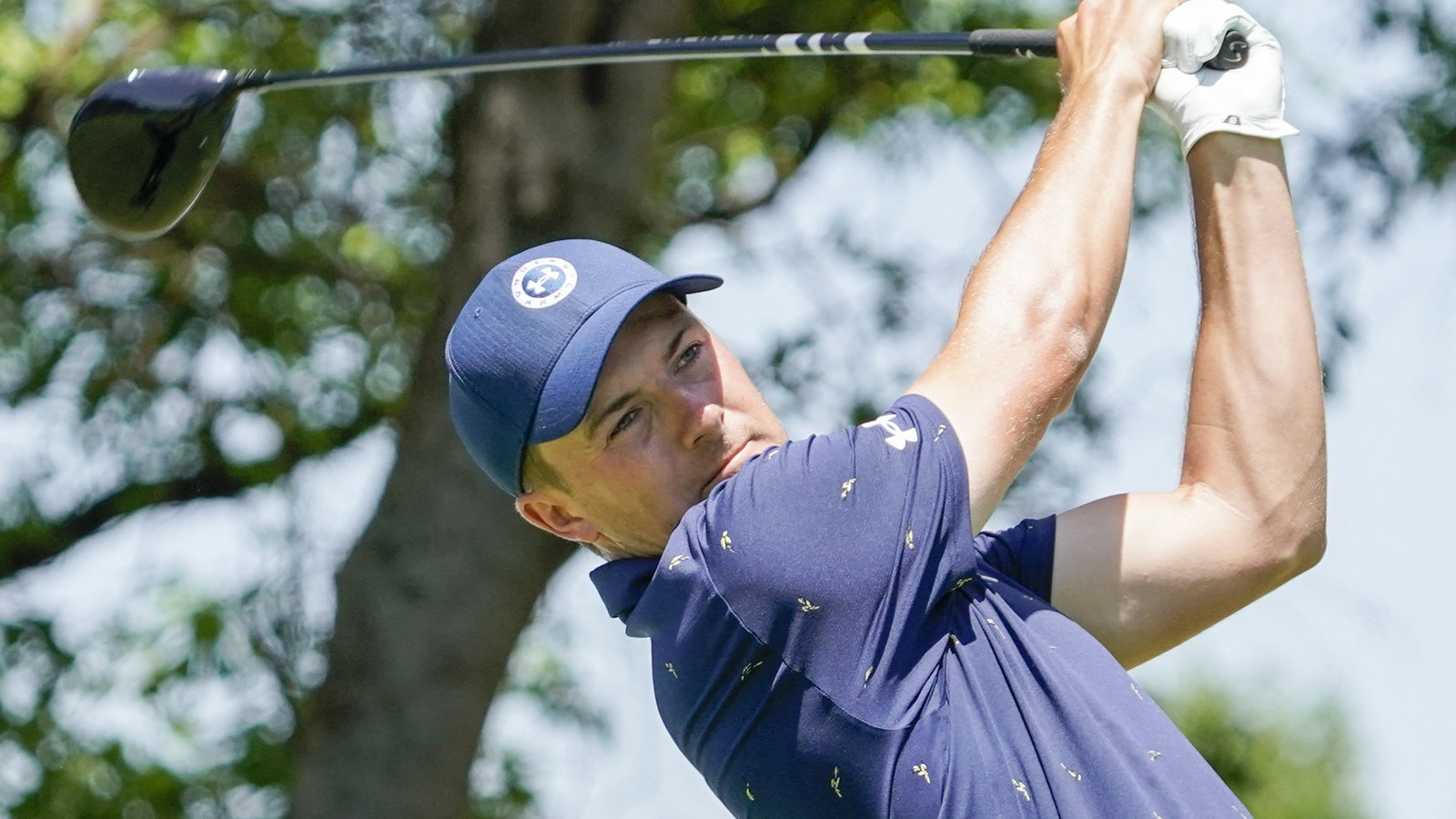 Early tee time announcement flustered Jordan Spieth before miracle shot