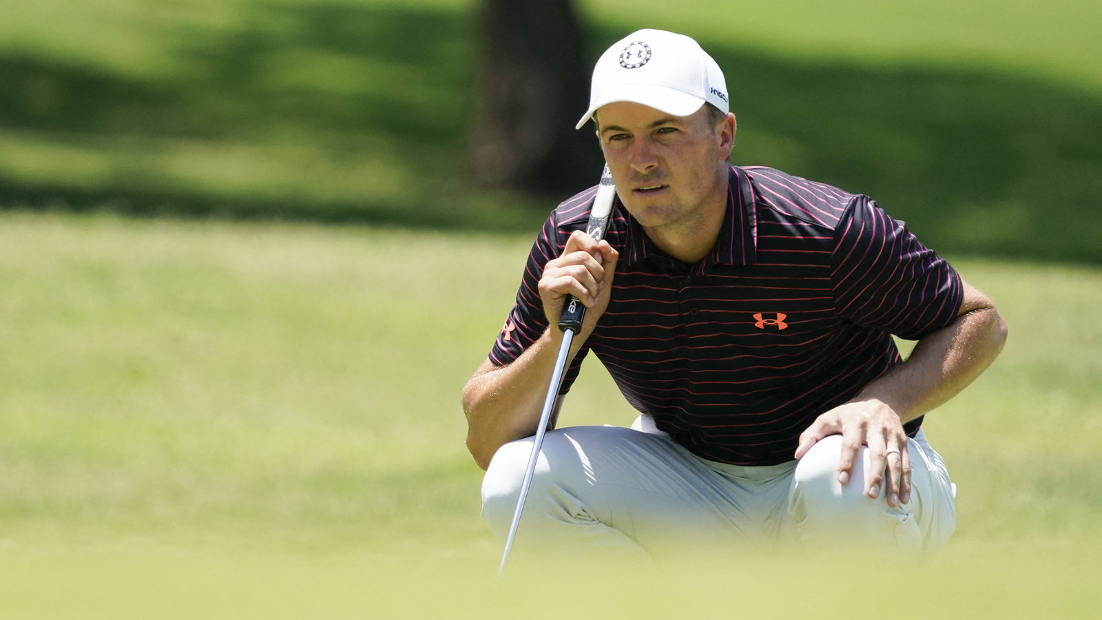 Is Jordan Spieth finally about to drop his pre-shot routine?
