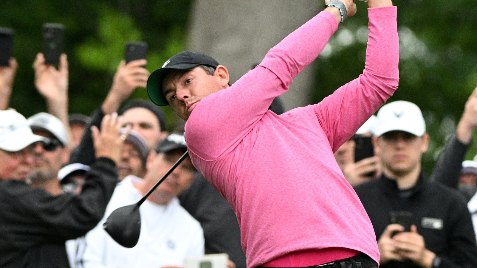 Rory McIlroy FIRES WARNING at LIV Golf players expecting to return
