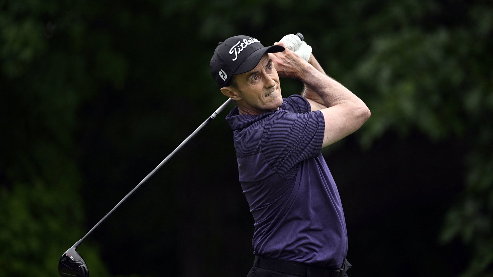 PGA Tour Pro brutally tricks golf fans after making hole-in-one!