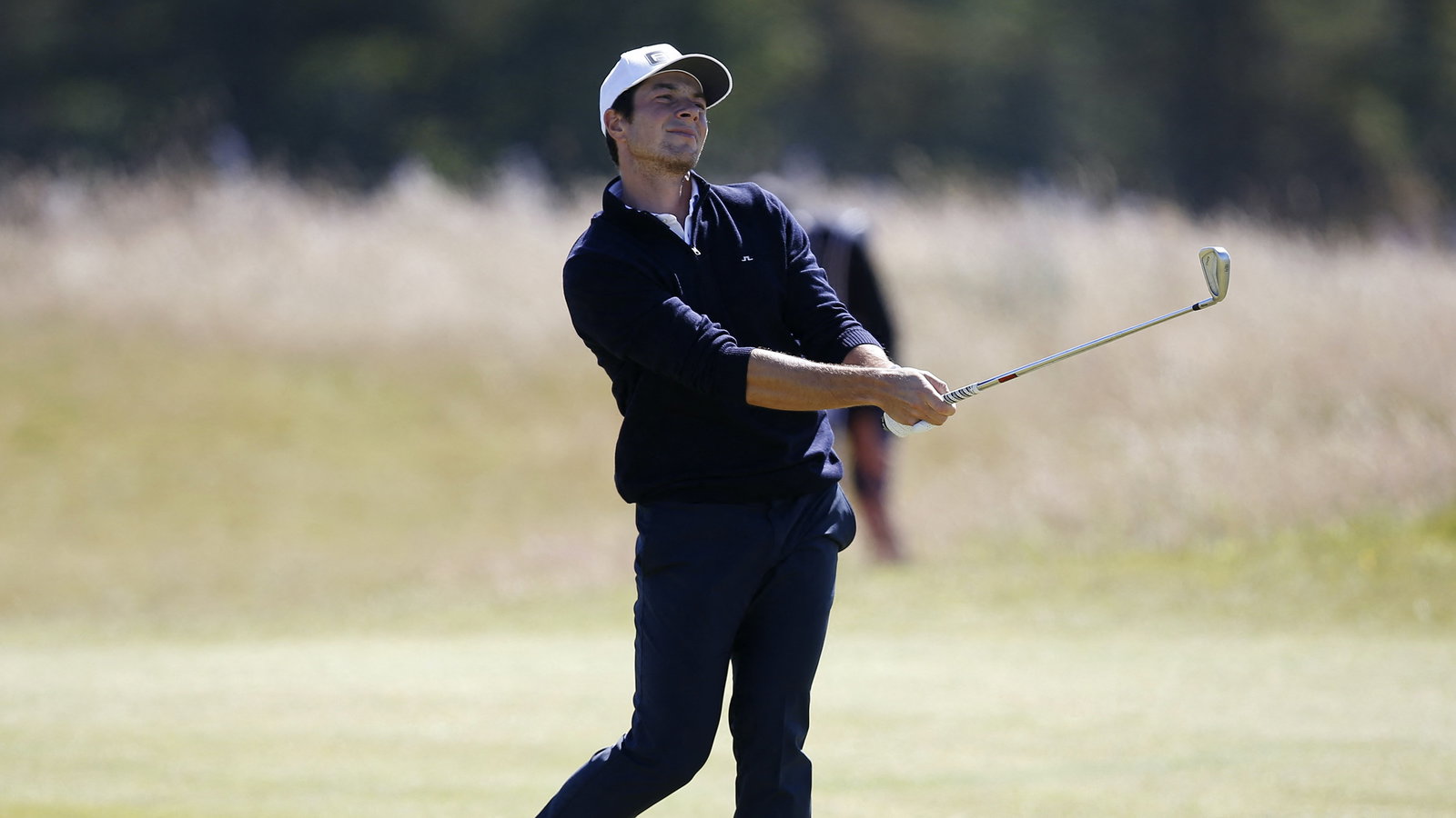WATCH: Viktor Hovland hits HUGE SHANK in first round of Genesis Scottish Open