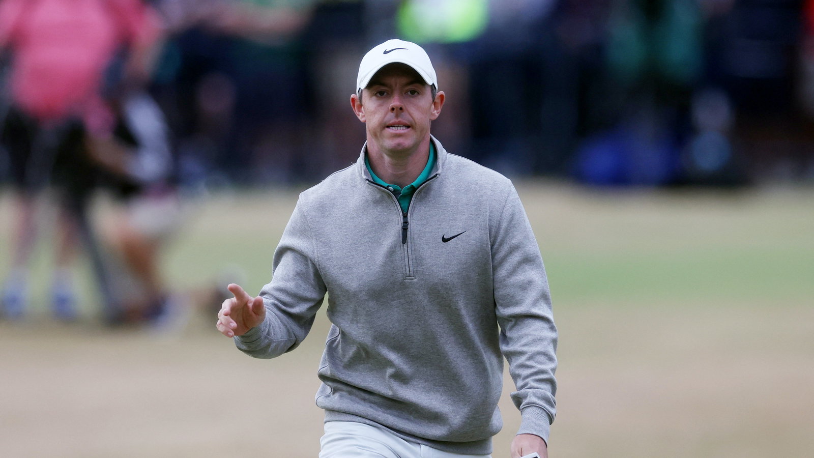 Rory McIlroy would cement legend status with Open win at St Andrews