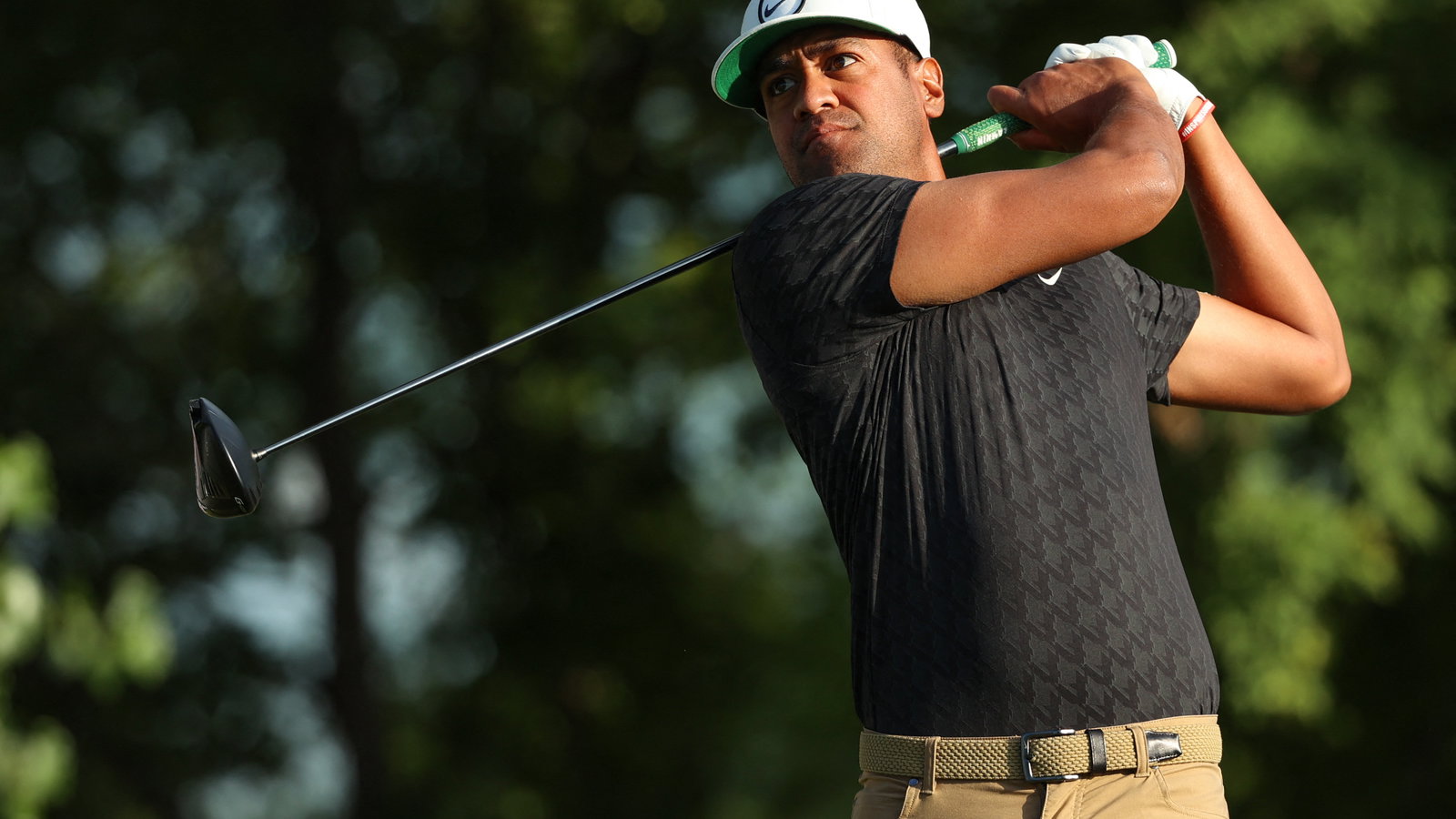 3M Open R2: Finau moves into contention, Wesley Bryan makes 10 (!) on par-4